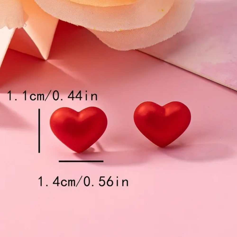Red Heart Earrings - Picture 4 of 6